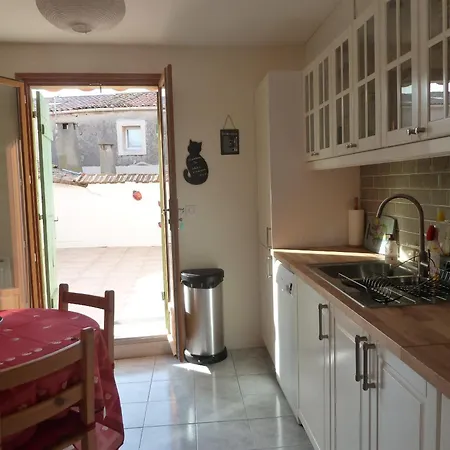 Charming House With Great Location Casa de Férias *